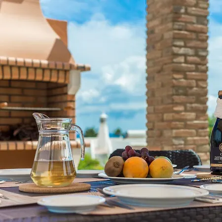 Mit Privatpool Für 8 Personen Ca 273 M In Sesmarias, Algarve Westalgarve