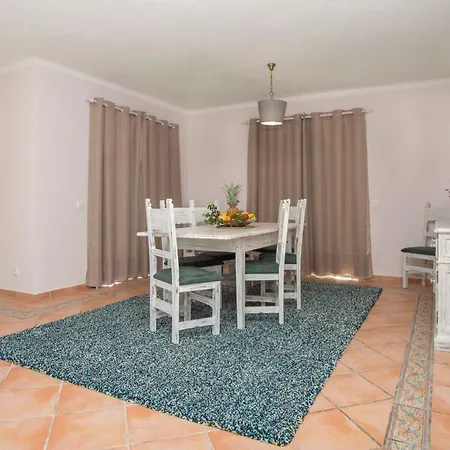 Schoenes Haus In Carvoeiro Mit Privatem Parkplatz * Sesmarias